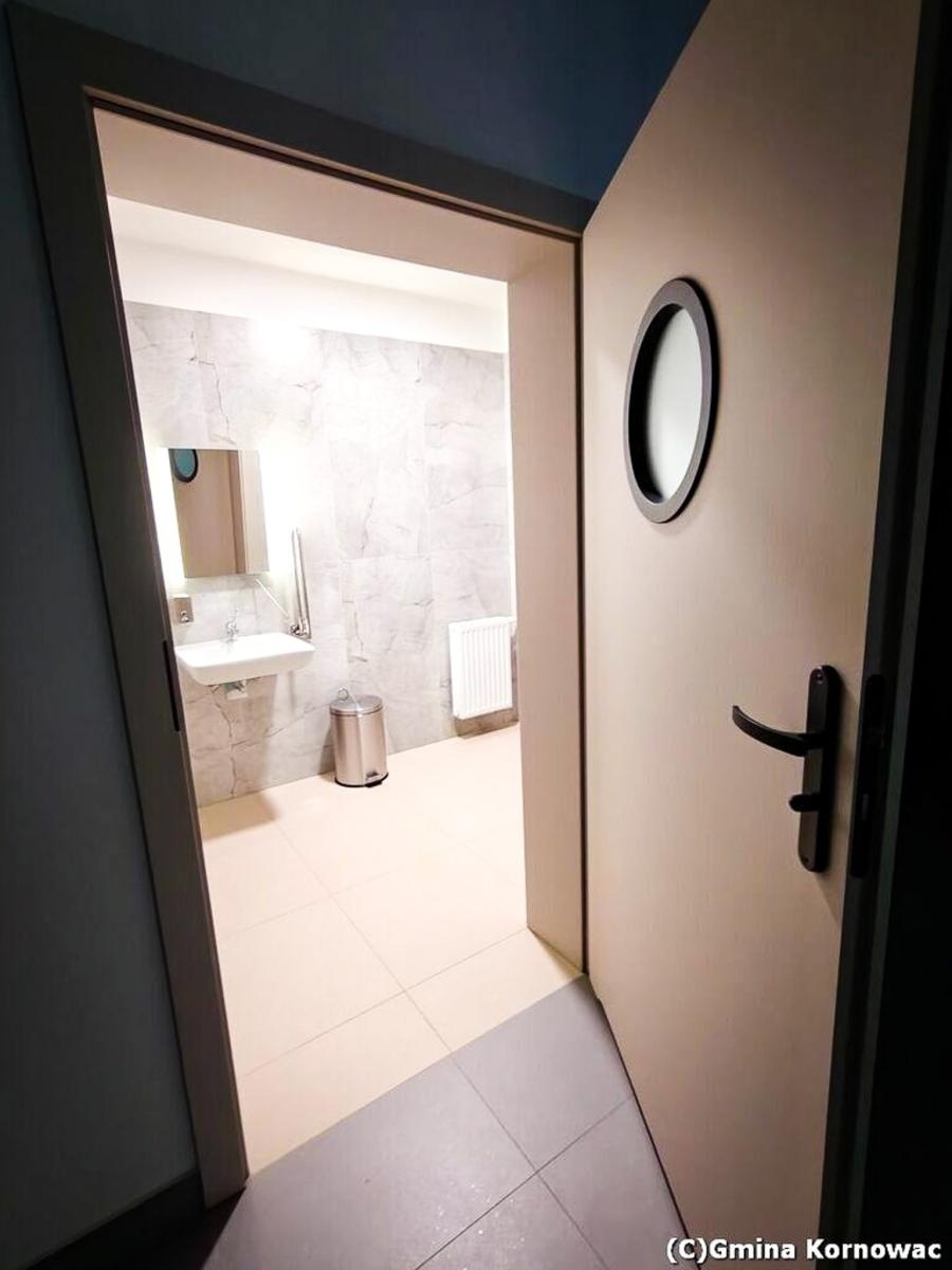 Zdjęcie w galerii na portalu naszraciborz.pl: Kino, pumptrack i siłownia – nowoczesne centrum kultury otwarte w Kornowacu wiadomości z regionu