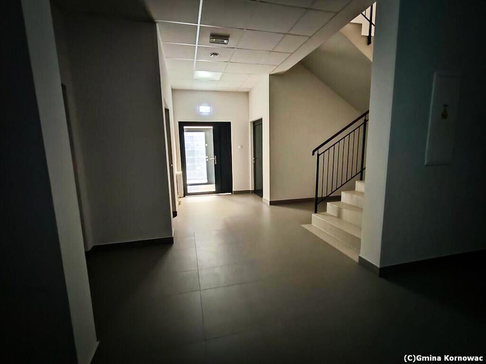 Zdjęcie w galerii na portalu naszraciborz.pl: Kino, pumptrack i siłownia – nowoczesne centrum kultury otwarte w Kornowacu wiadomości z regionu