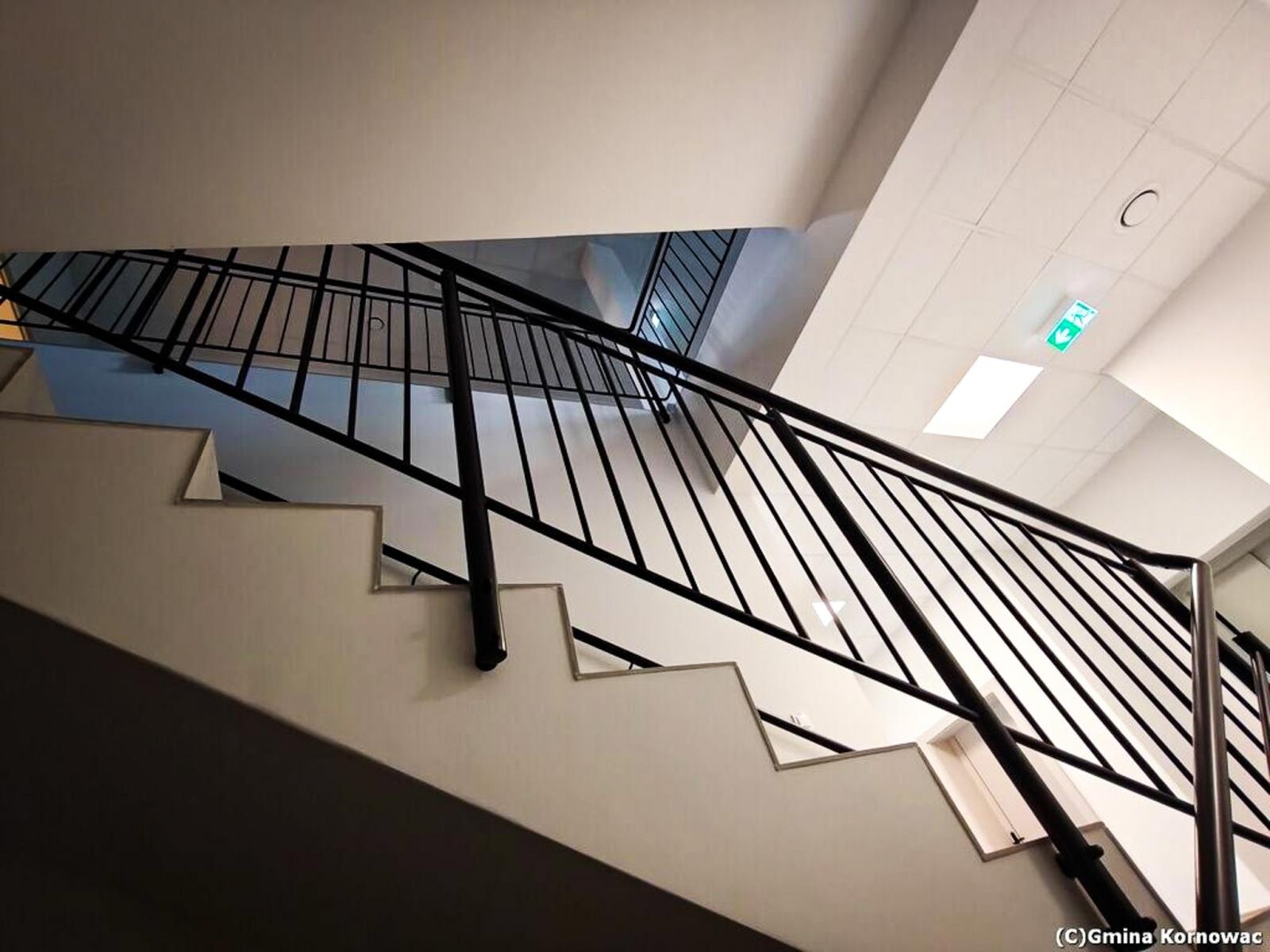 Zdjęcie w galerii na portalu naszraciborz.pl: Kino, pumptrack i siłownia – nowoczesne centrum kultury otwarte w Kornowacu wiadomości z regionu