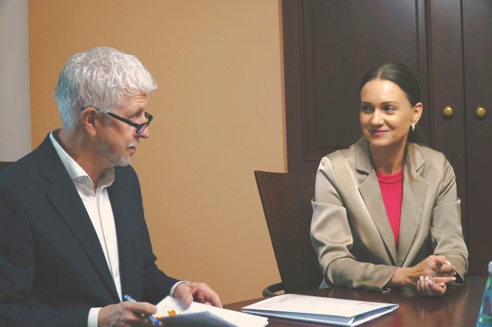 Zdjęcie w galerii na portalu naszraciborz.pl: W ratuszu podpisano umowę na modernizację zoo w Oborze wiadomości z regionu