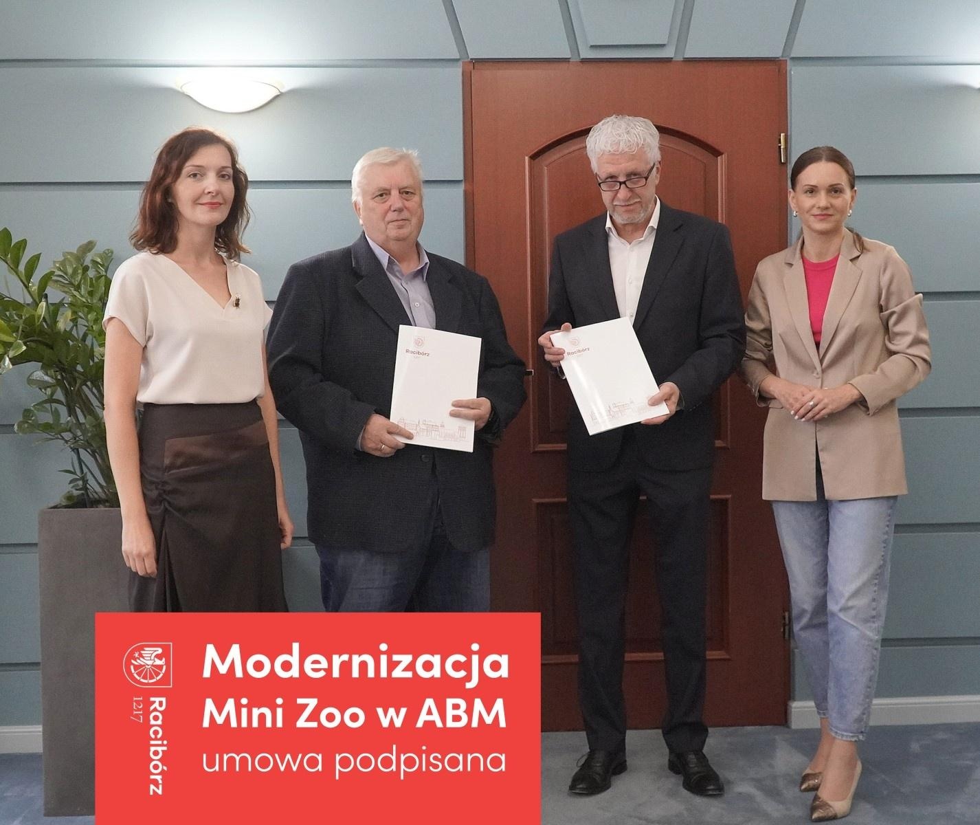 Zdjęcie w galerii na portalu naszraciborz.pl: W ratuszu podpisano umowę na modernizację zoo w Oborze wiadomości z regionu