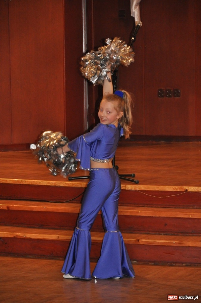 Zdjęcie w galerii na portalu naszraciborz.pl: Prawie 300 młodych talentów w Tworkowie wiadomości z regionu