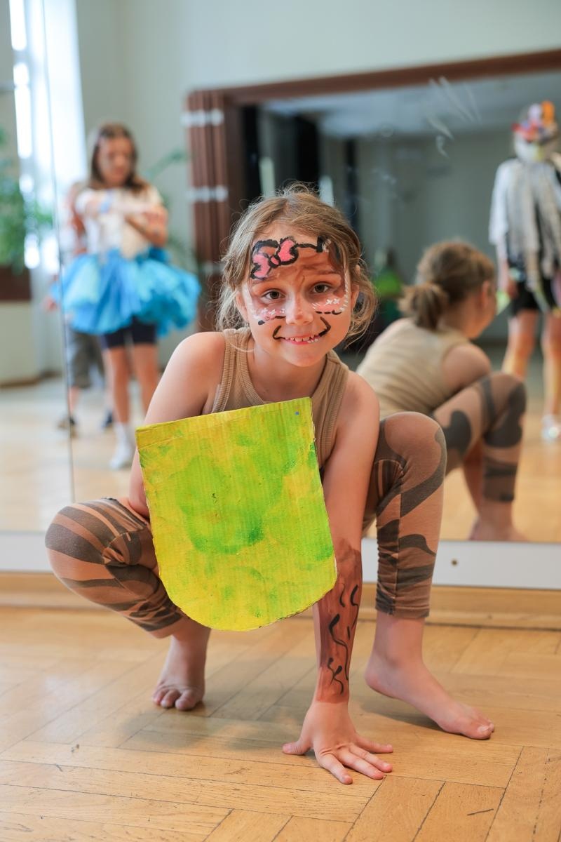 Zdjęcie w galerii na portalu naszraciborz.pl: MISJA SZTUKA! Półkolonie teatralne i finałowe przedstawienie w RCK wiadomości z regionu