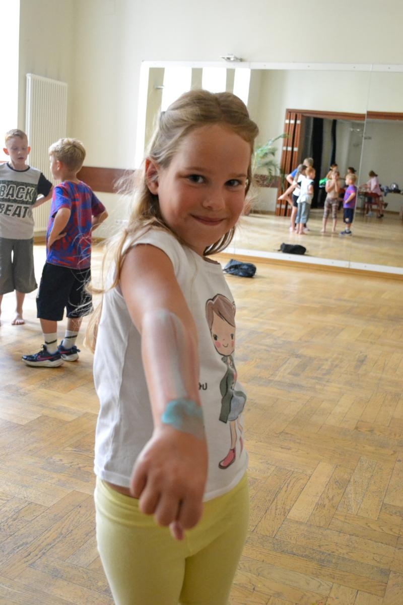 Zdjęcie w galerii na portalu naszraciborz.pl: MISJA SZTUKA! Półkolonie teatralne i finałowe przedstawienie w RCK wiadomości z regionu