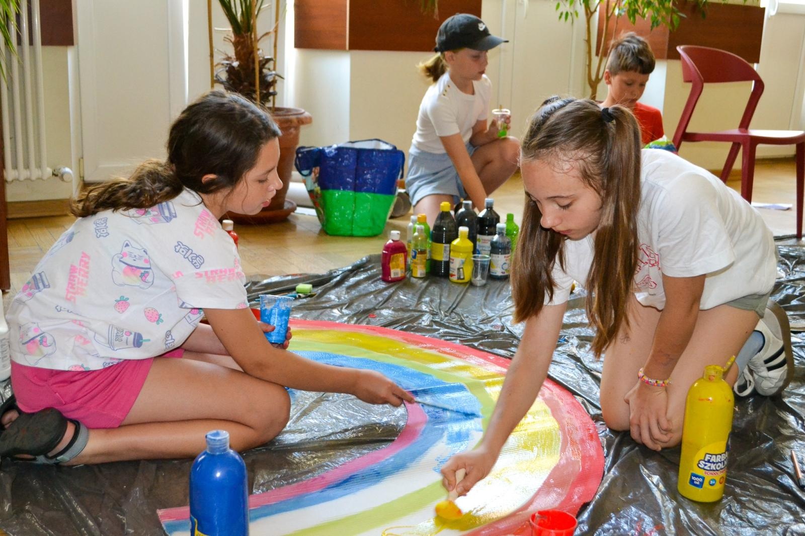 Zdjęcie w galerii na portalu naszraciborz.pl: MISJA SZTUKA! Półkolonie teatralne i finałowe przedstawienie w RCK wiadomości z regionu