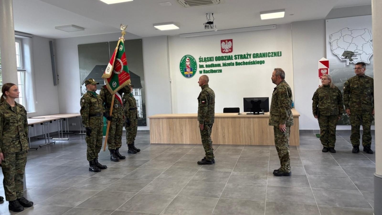 Zdjęcie w galerii na portalu naszraciborz.pl: 40 funkcjonariuszy Śląskiego Oddziału Straży Granicznej z Raciborza zostało mianowanych na stopień kaprala wiadomości z regionu