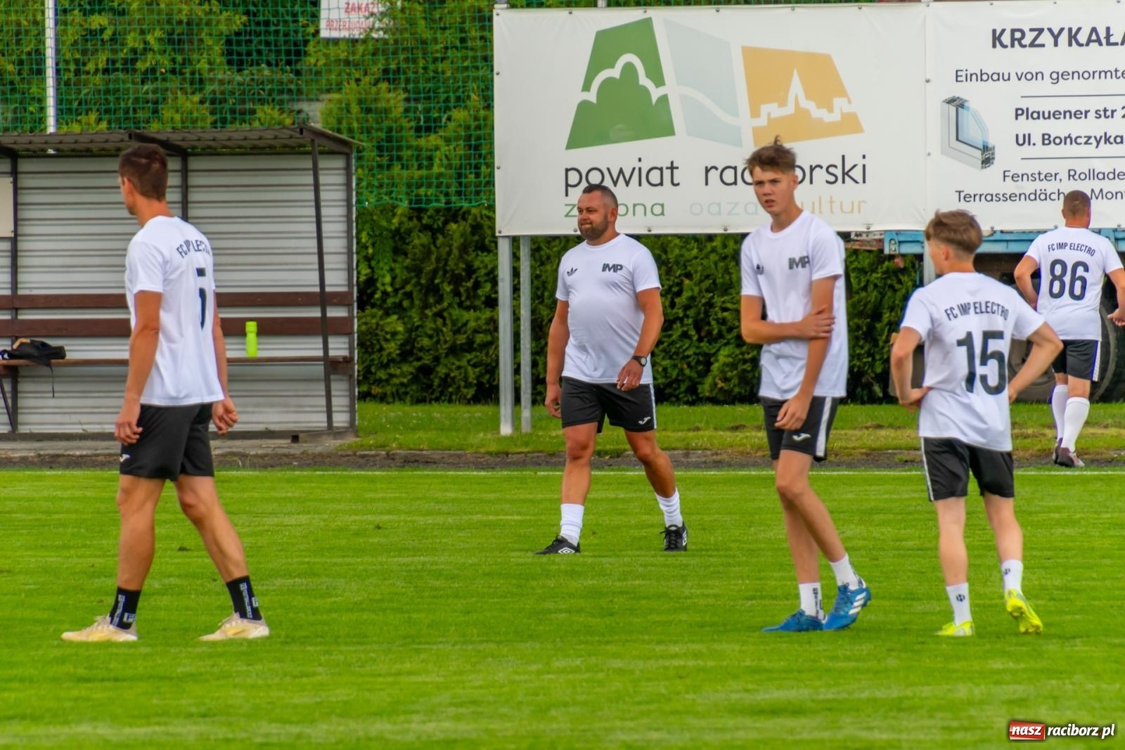 Zdjęcie w galerii na portalu naszraciborz.pl: Turniej Firm o Puchar Wójta Gminy Krzyżanowice. LKS Tworków obchodzi jubileusz 120 lat [FOTO i WIDEO] wiadomości z regionu