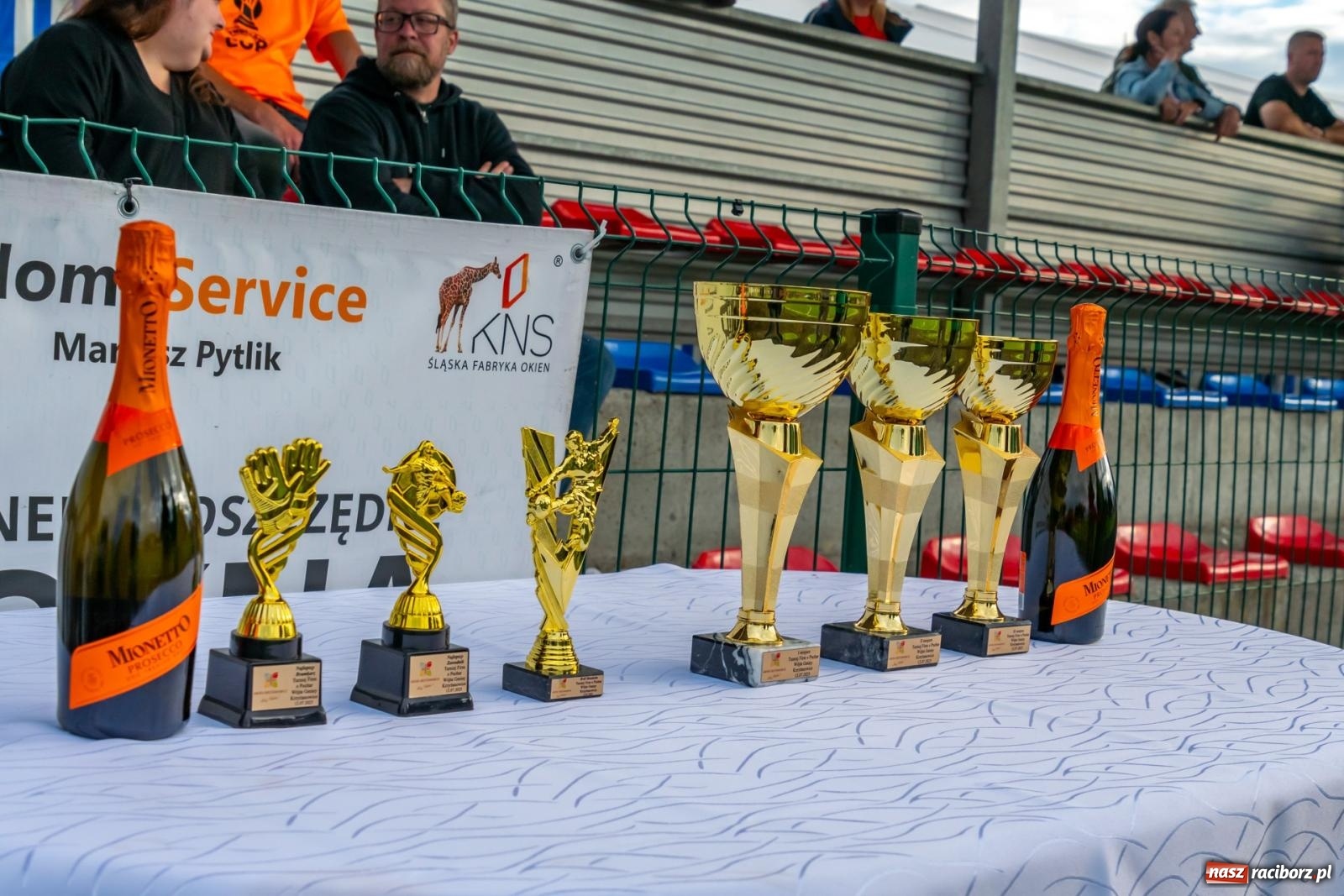 Zdjęcie w galerii na portalu naszraciborz.pl: Turniej Firm o Puchar Wójta Gminy Krzyżanowice. LKS Tworków obchodzi jubileusz 120 lat [FOTO i WIDEO] wiadomości z regionu