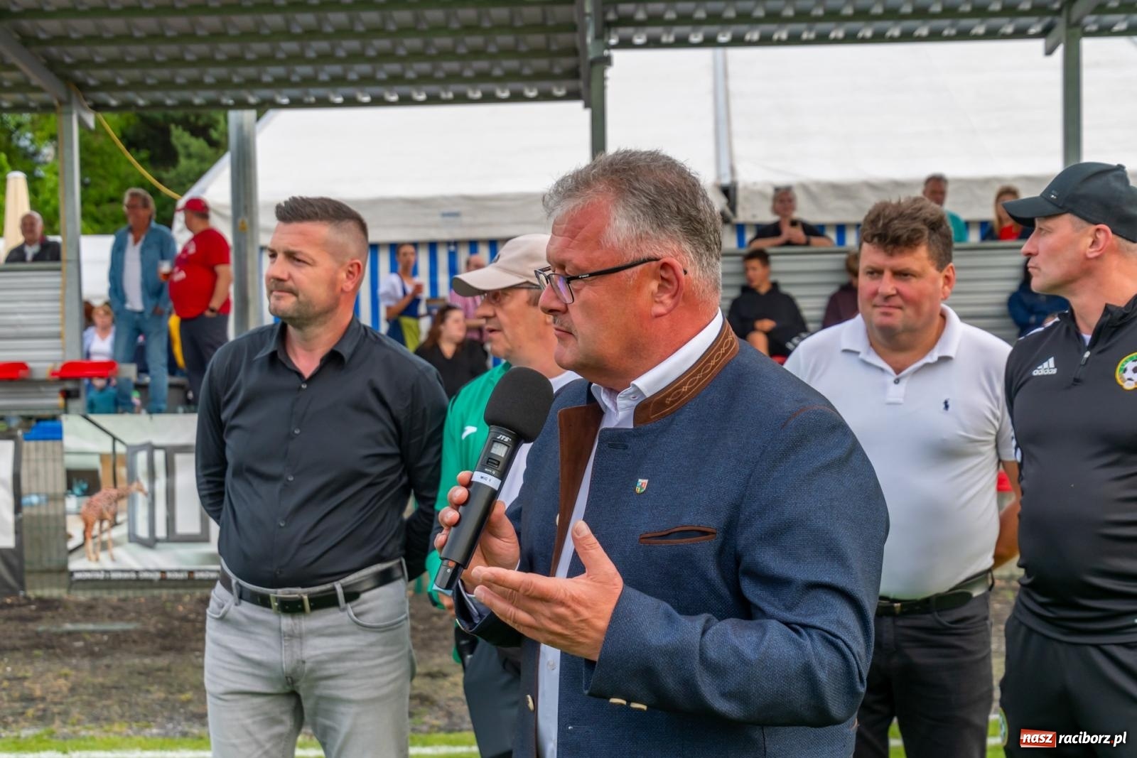 Zdjęcie w galerii na portalu naszraciborz.pl: Turniej Firm o Puchar Wójta Gminy Krzyżanowice. LKS Tworków obchodzi jubileusz 120 lat [FOTO i WIDEO] wiadomości z regionu