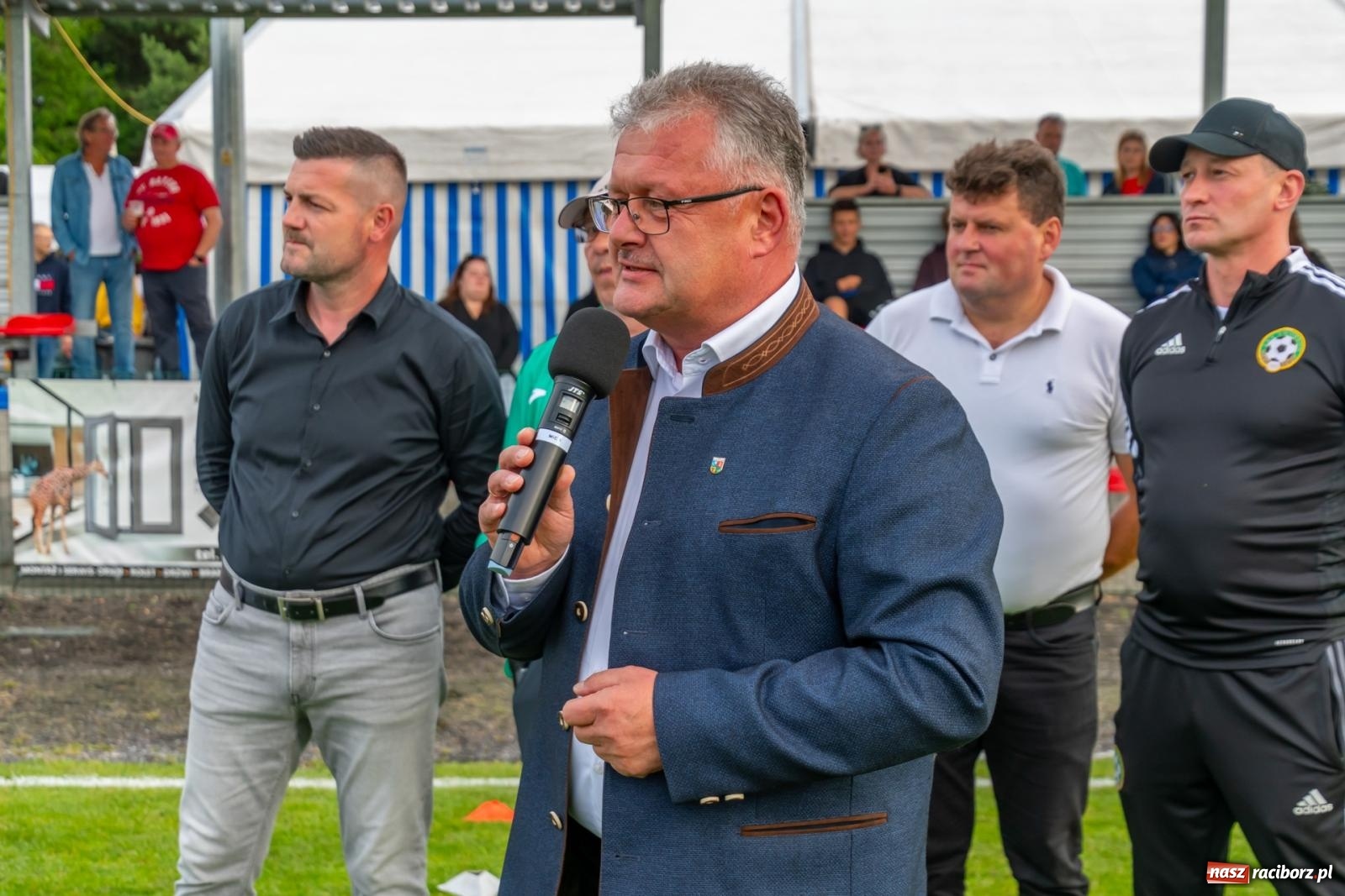 Zdjęcie w galerii na portalu naszraciborz.pl: Turniej Firm o Puchar Wójta Gminy Krzyżanowice. LKS Tworków obchodzi jubileusz 120 lat [FOTO i WIDEO] wiadomości z regionu