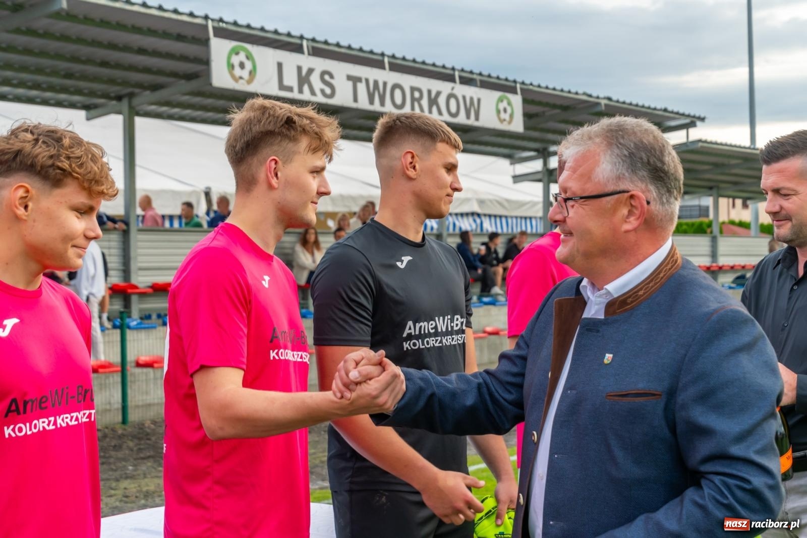 Zdjęcie w galerii na portalu naszraciborz.pl: Turniej Firm o Puchar Wójta Gminy Krzyżanowice. LKS Tworków obchodzi jubileusz 120 lat [FOTO i WIDEO] wiadomości z regionu