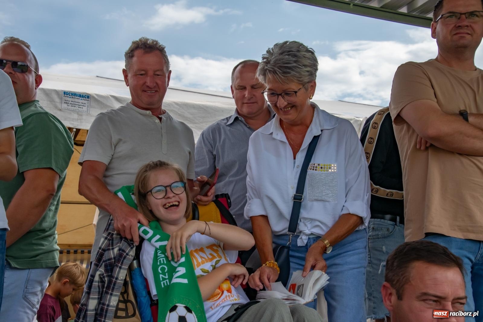 Zdjęcie w galerii na portalu naszraciborz.pl: LKS Tworków podejmował u siebie Górnika Zabrze. Walka była zacięta, wynik - nieprzeciętny [FOTO i WIDEO] wiadomości z regionu