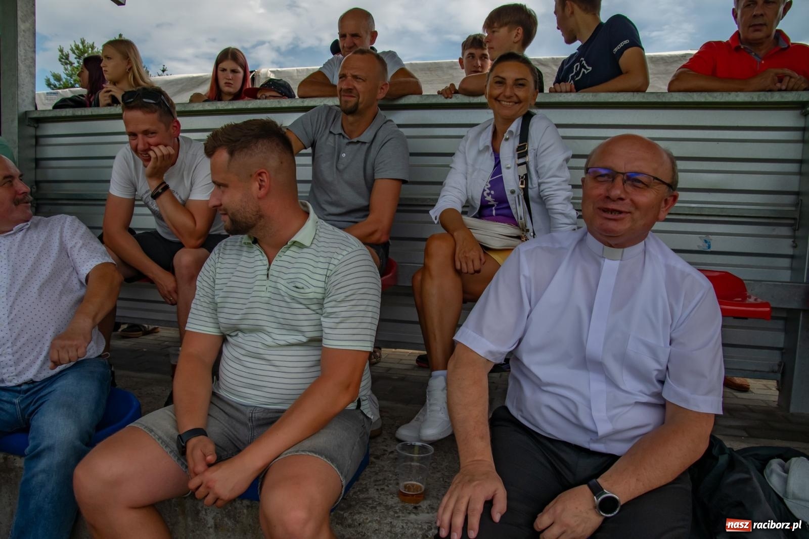 Zdjęcie w galerii na portalu naszraciborz.pl: LKS Tworków podejmował u siebie Górnika Zabrze. Walka była zacięta, wynik - nieprzeciętny [FOTO i WIDEO] wiadomości z regionu