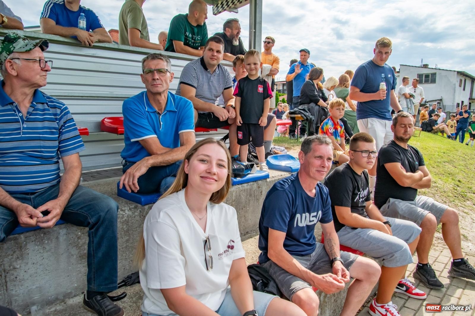 Zdjęcie w galerii na portalu naszraciborz.pl: LKS Tworków podejmował u siebie Górnika Zabrze. Walka była zacięta, wynik - nieprzeciętny [FOTO i WIDEO] wiadomości z regionu