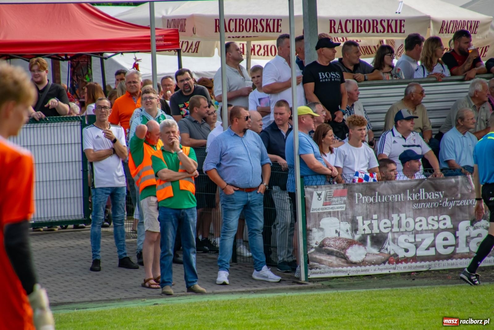 Zdjęcie w galerii na portalu naszraciborz.pl: LKS Tworków podejmował u siebie Górnika Zabrze. Walka była zacięta, wynik - nieprzeciętny [FOTO i WIDEO] wiadomości z regionu
