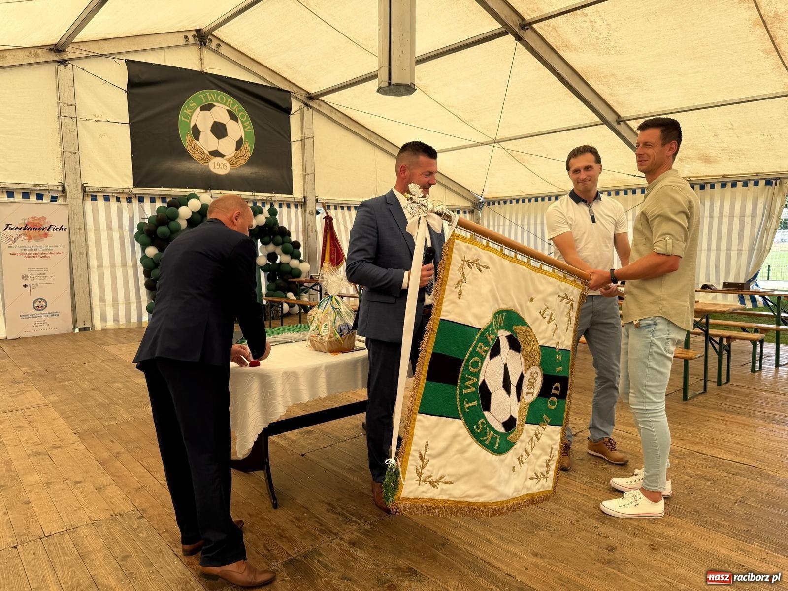 Zdjęcie w galerii na portalu naszraciborz.pl: Wielkie świętowanie w Tworkowie. Ludowy Klub Sportowy ma 120 lat wiadomości z regionu