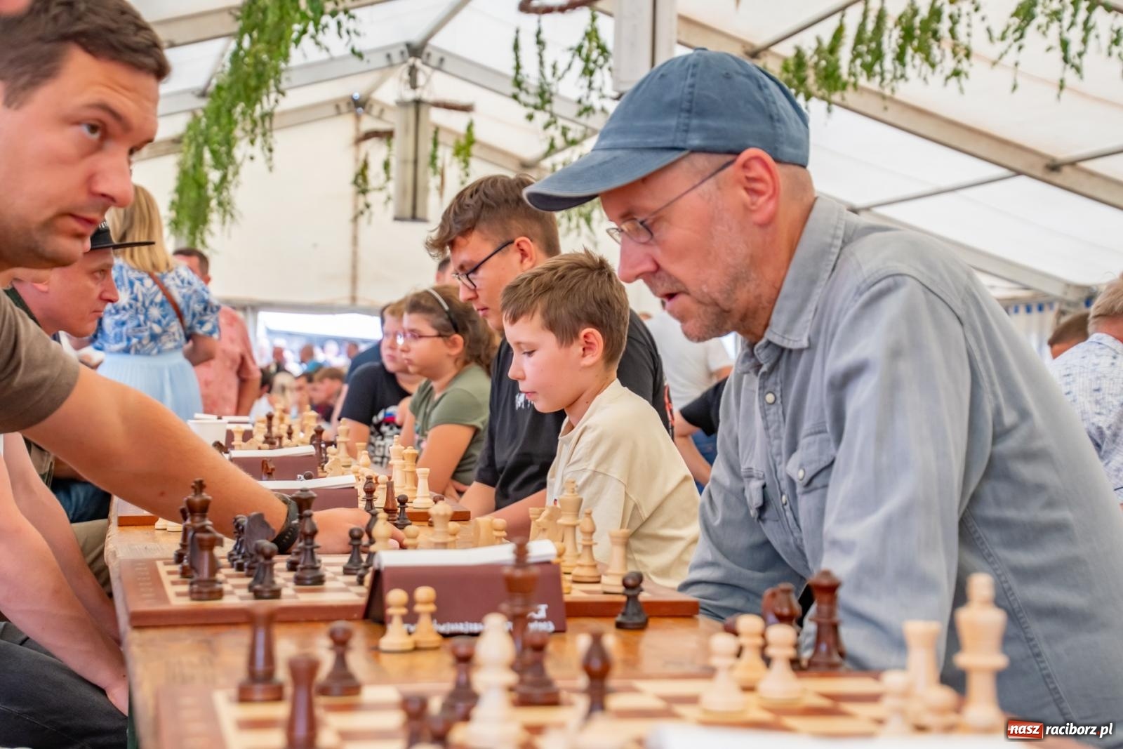 Zdjęcie w galerii na portalu naszraciborz.pl: Wakacyjny turniej szachowy  wiadomości z regionu