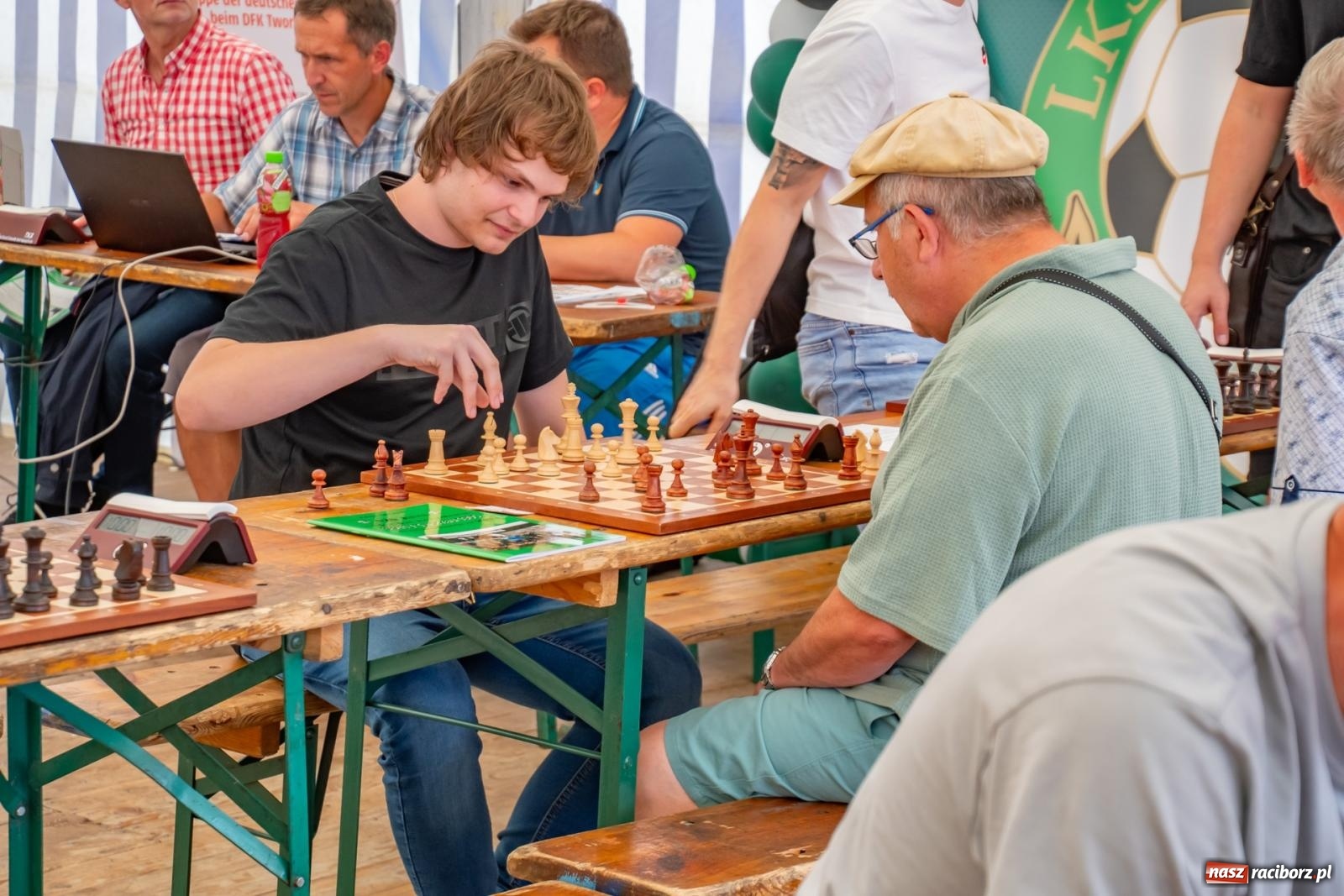 Zdjęcie w galerii na portalu naszraciborz.pl: Wakacyjny turniej szachowy  wiadomości z regionu