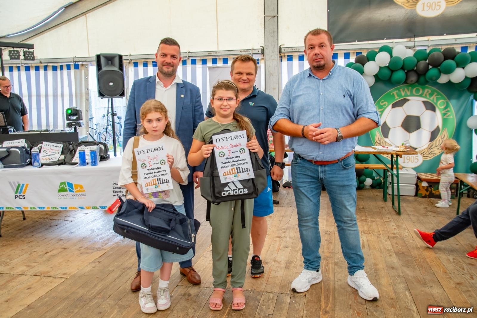Zdjęcie w galerii na portalu naszraciborz.pl: Wakacyjny turniej szachowy  wiadomości z regionu