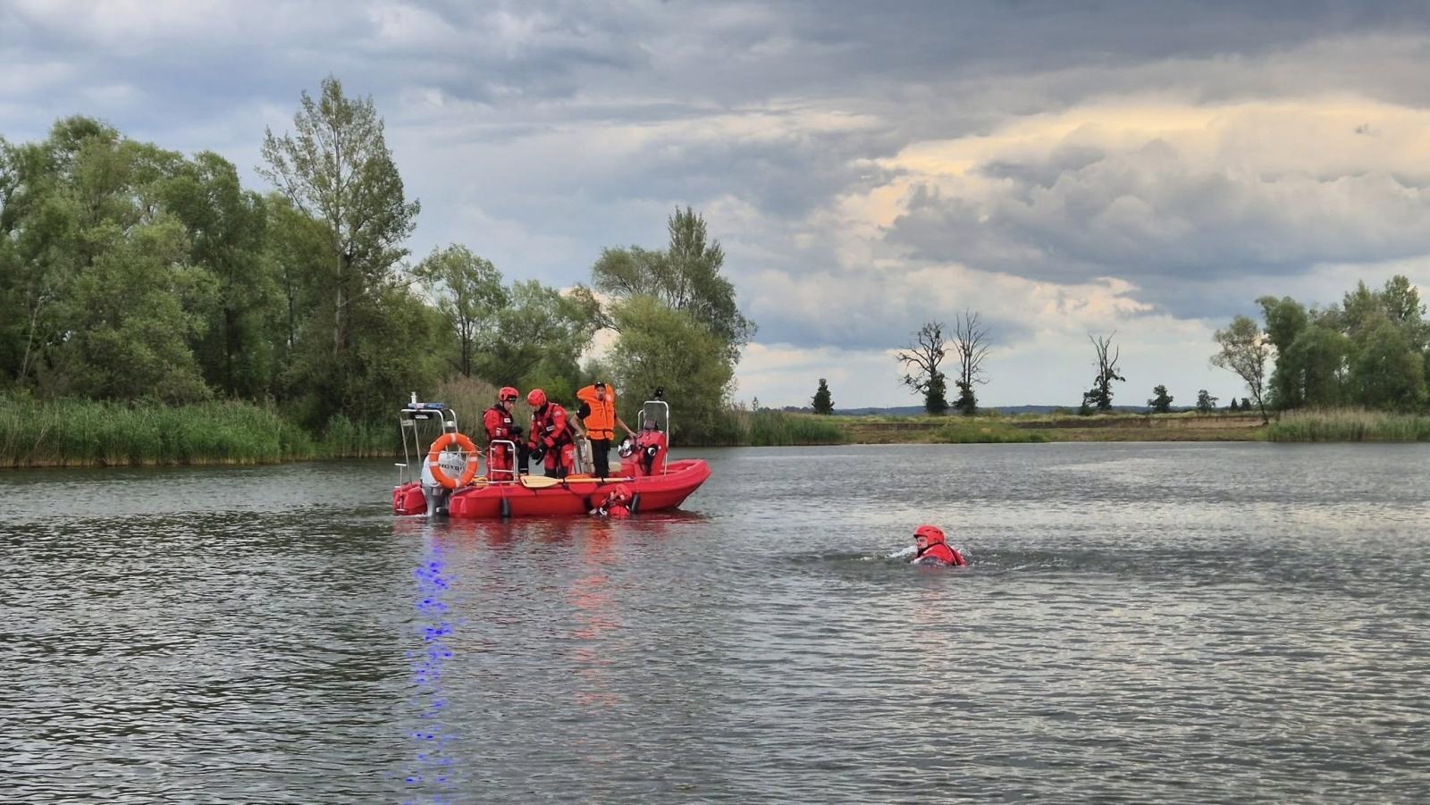 Zdjęcie w galerii na portalu naszraciborz.pl: Gotowi do akcji na wodzie. Specjalistyczne szkolenie OSP Krzyżanowice wiadomości z regionu
