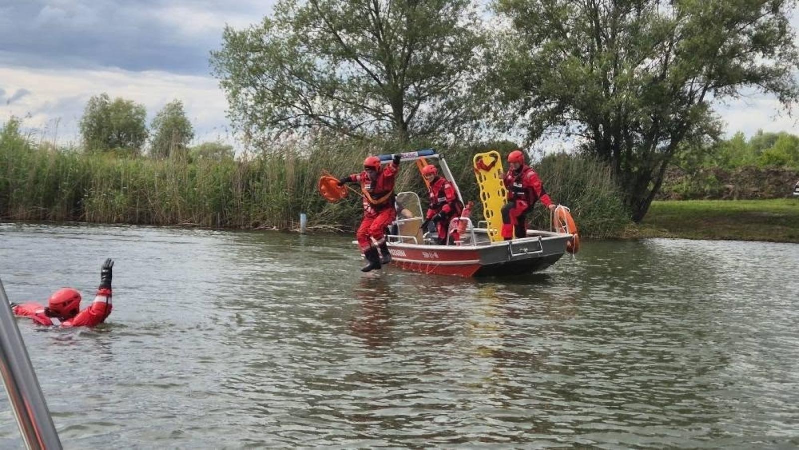 Zdjęcie w galerii na portalu naszraciborz.pl: Gotowi do akcji na wodzie. Specjalistyczne szkolenie OSP Krzyżanowice wiadomości z regionu