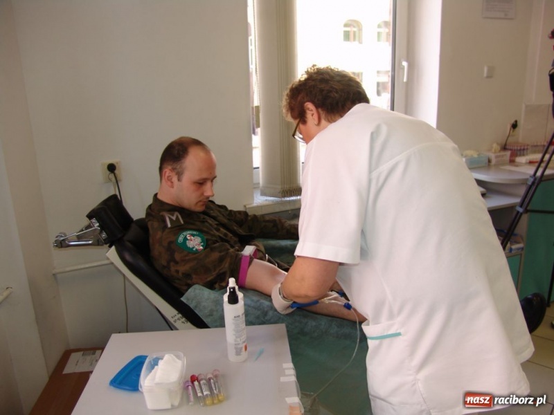 Zdjęcie w galerii na portalu naszraciborz.pl: 20 litrów krwi na 20-lecie Straży Granicznej wiadomości z regionu