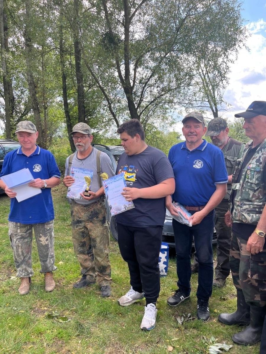 Zdjęcie w galerii na portalu naszraciborz.pl: Wędkarstwo łączy pokolenia – Puchar Wójta Gminy Nędza wręczony wiadomości z regionu