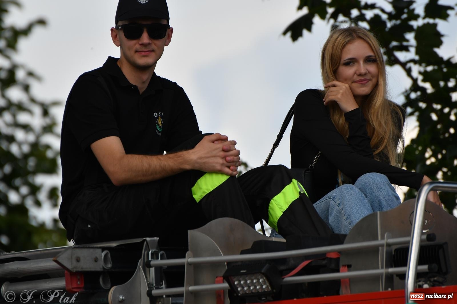 Zdjęcie w galerii na portalu naszraciborz.pl: Tworków – nobilitacja i ukłon Górnika Zabrze. 120-lecie LKS z meczem, który przejdzie do historii wiadomości z regionu