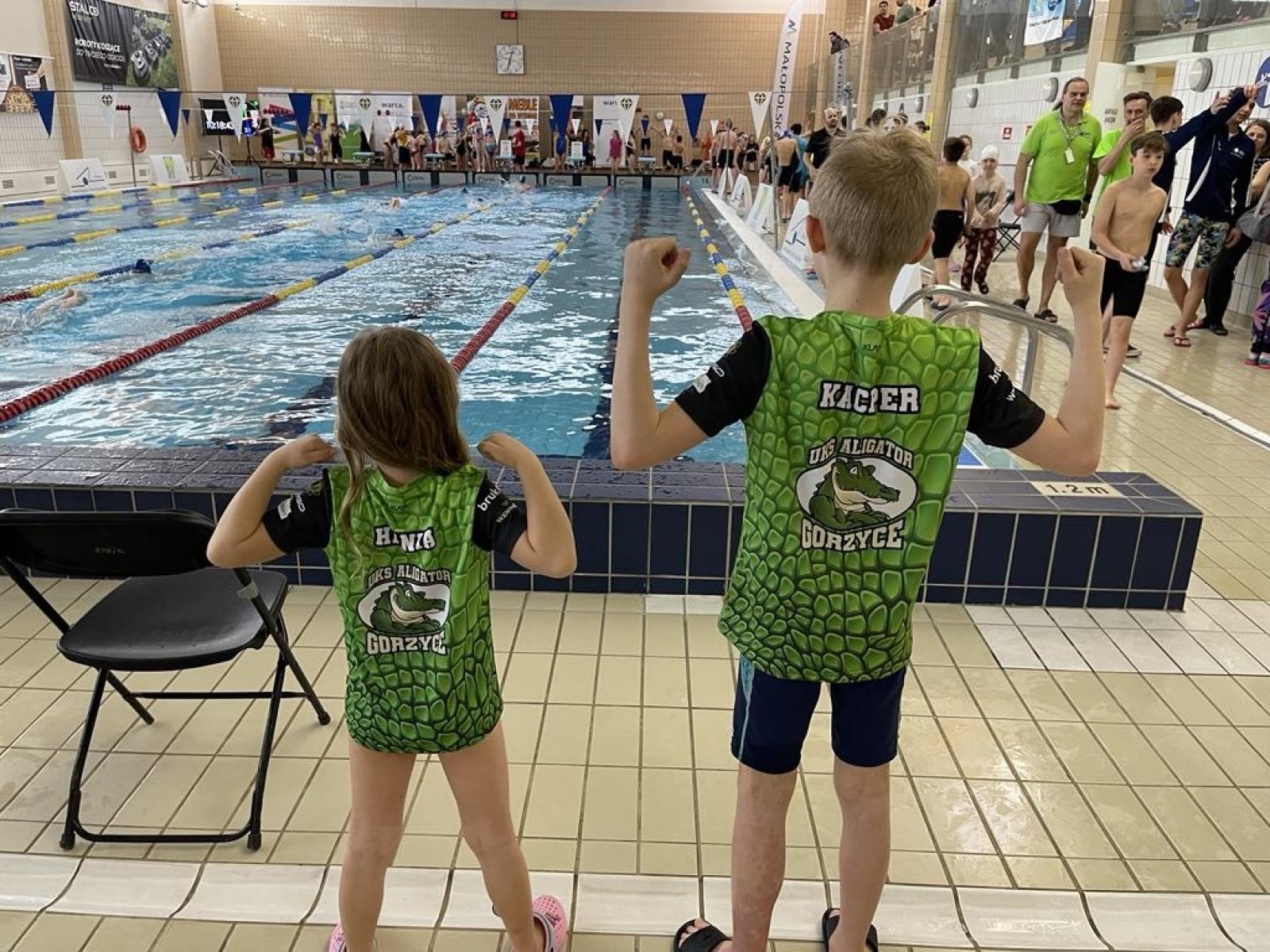 Zdjęcie w galerii na portalu naszraciborz.pl: Pływacki talent z Chałupek. Rozmowa z Kacprem Segetem, 10-letnim mistrzem śląska wiadomości z regionu