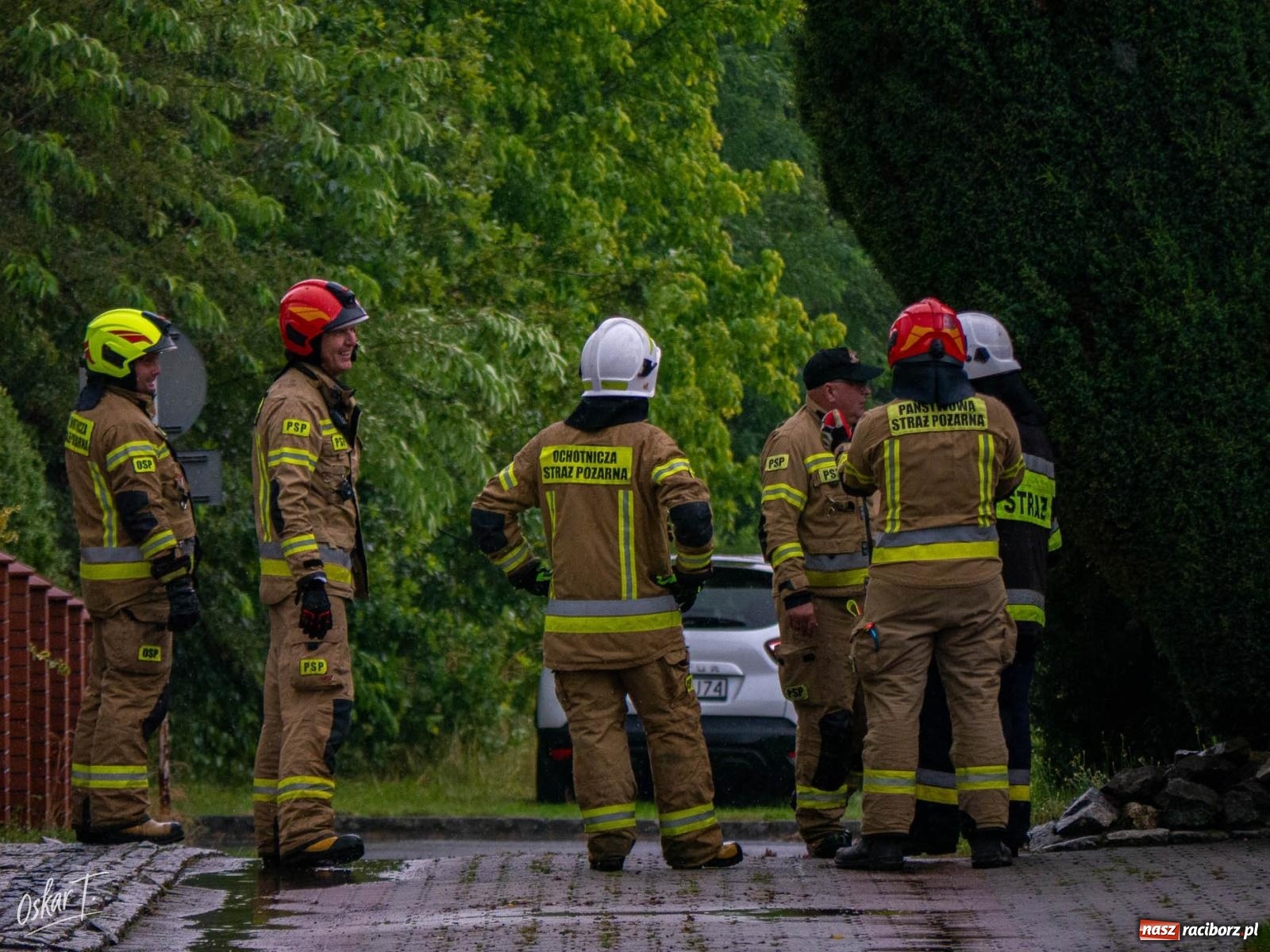 Zdjęcie w galerii na portalu naszraciborz.pl: Silny wiatr i ulewa przysporzyły pracy strażakom. Seria interwencji w Nędzy [FOTO] wiadomości z regionu