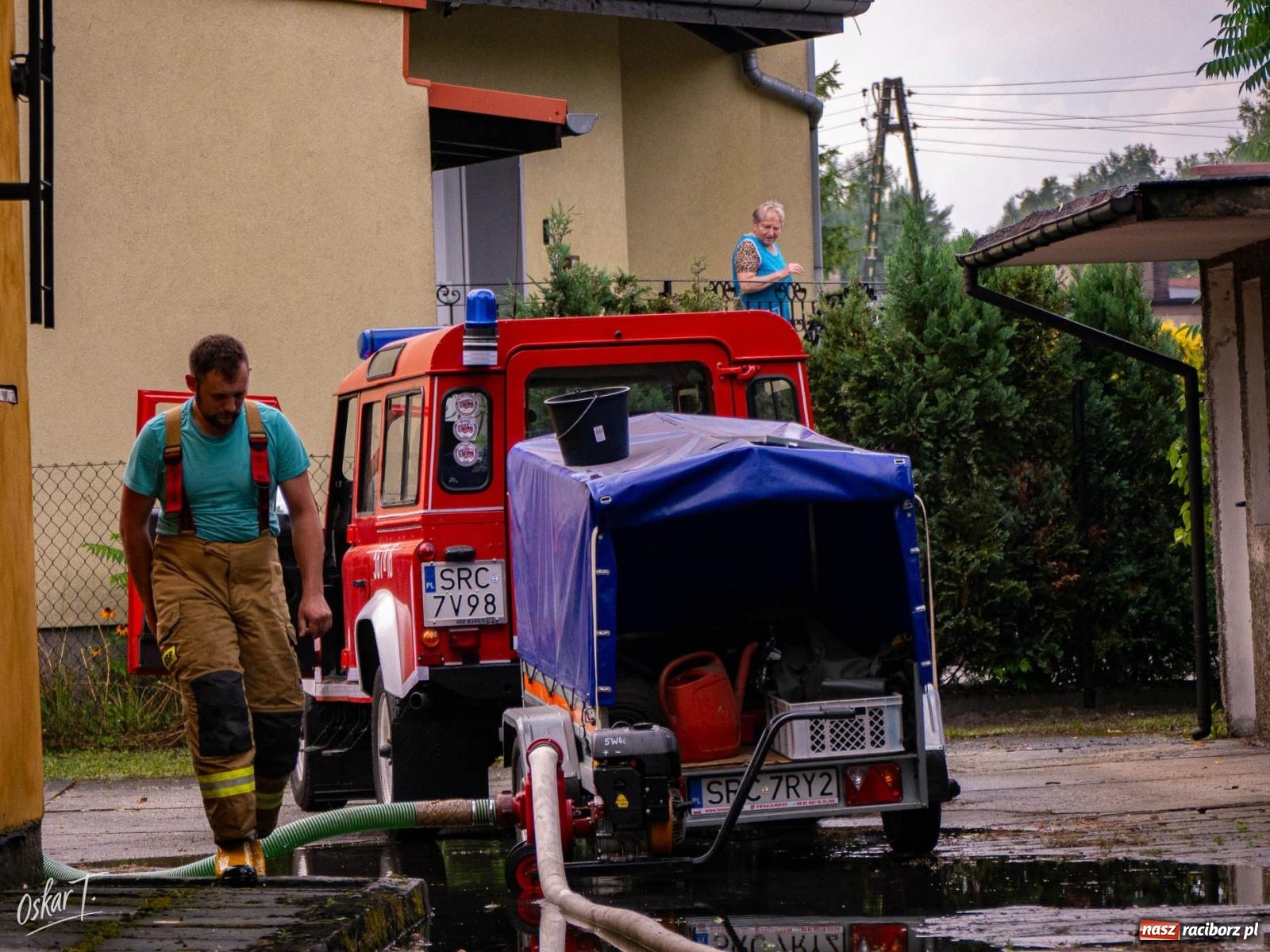 Zdjęcie w galerii na portalu naszraciborz.pl: Silny wiatr i ulewa przysporzyły pracy strażakom. Seria interwencji w Nędzy [FOTO] wiadomości z regionu