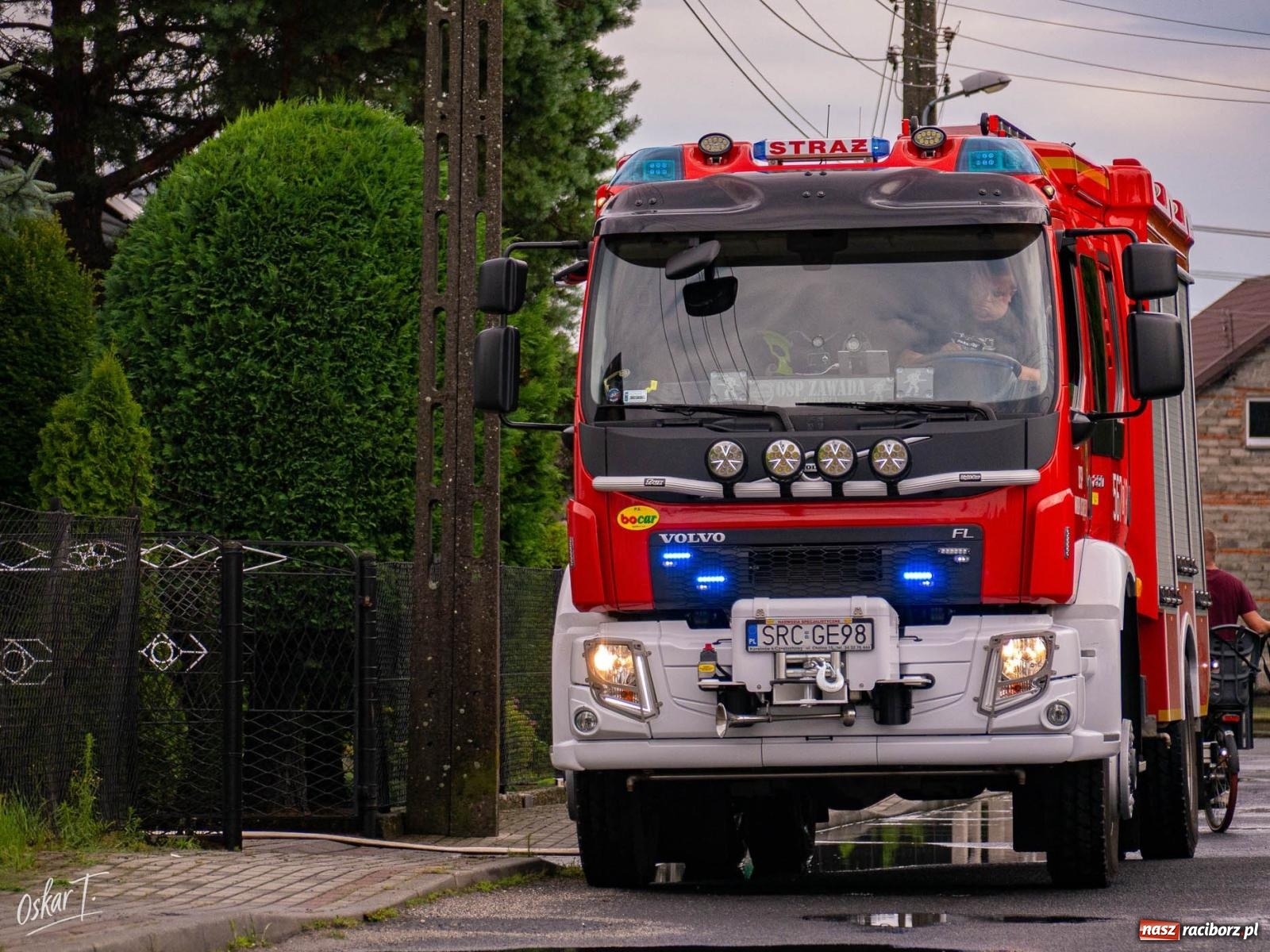 Zdjęcie w galerii na portalu naszraciborz.pl: Silny wiatr i ulewa przysporzyły pracy strażakom. Seria interwencji w Nędzy [FOTO] wiadomości z regionu