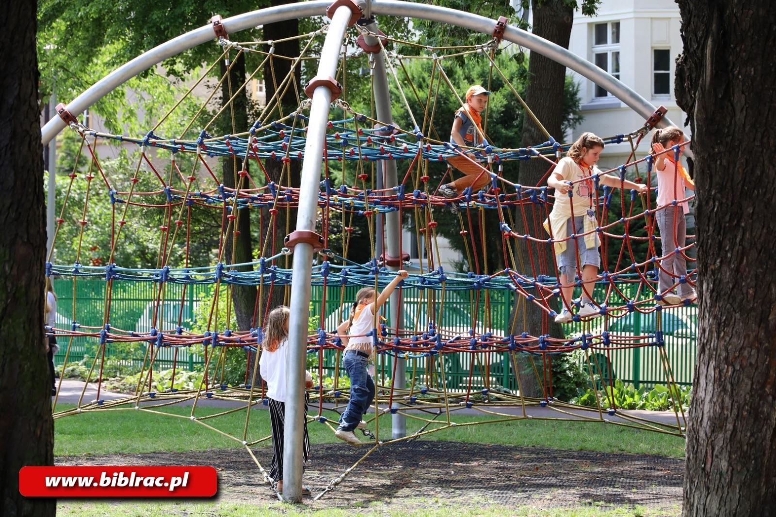 Zdjęcie w galerii na portalu naszraciborz.pl: Wakacyjne podróże z raciborską biblioteką wiadomości z regionu