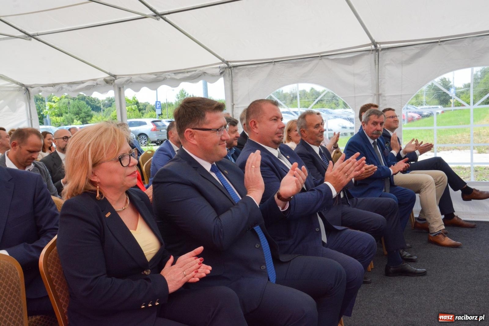 Zdjęcie w galerii na portalu naszraciborz.pl: Zielony szpital przyszłości już działa w Raciborzu. To energetyczna rewolucja w służbie zdrowia wiadomości z regionu