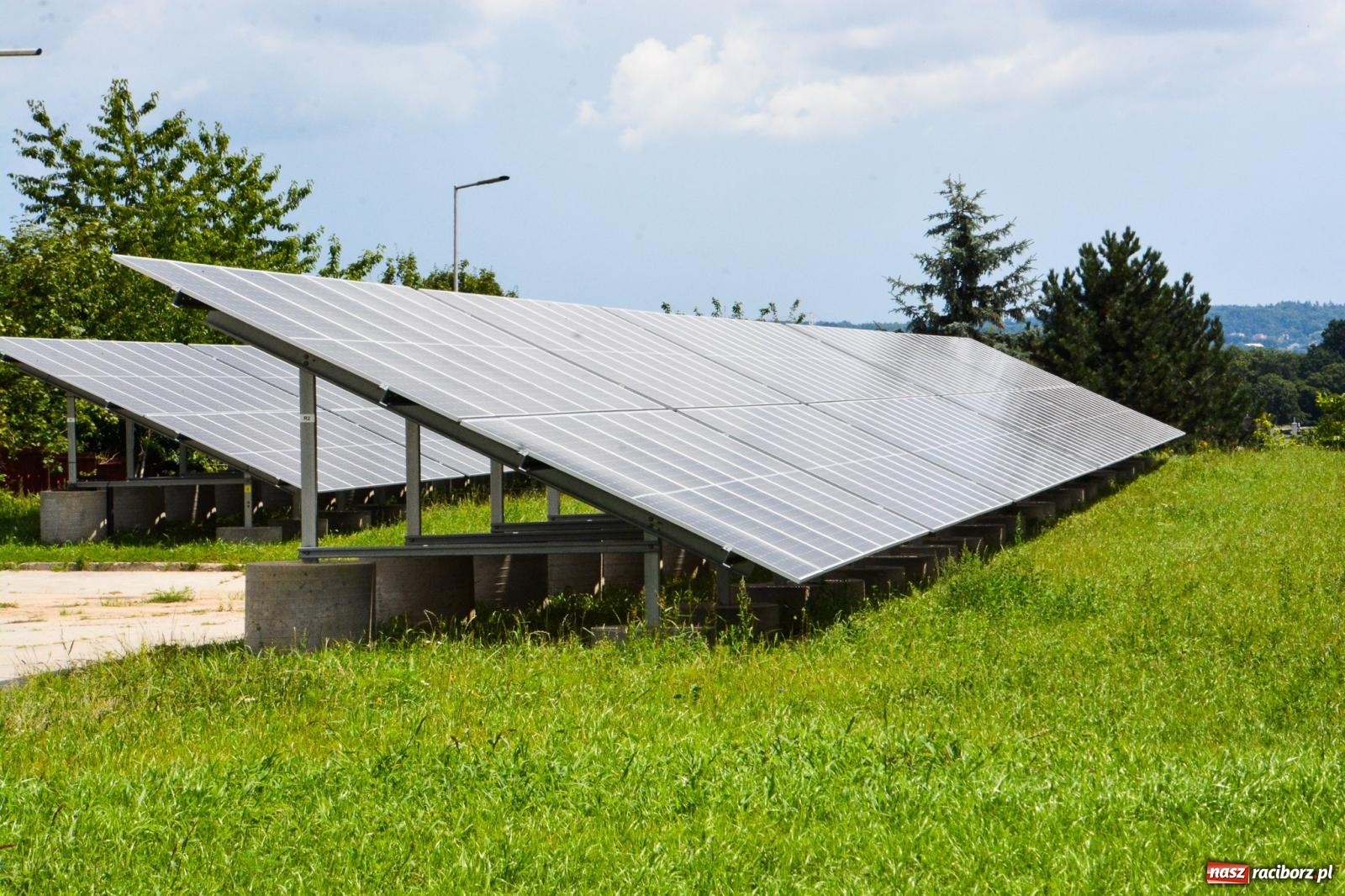 Zdjęcie w galerii na portalu naszraciborz.pl: Zielony szpital przyszłości już działa w Raciborzu. To energetyczna rewolucja w służbie zdrowia wiadomości z regionu