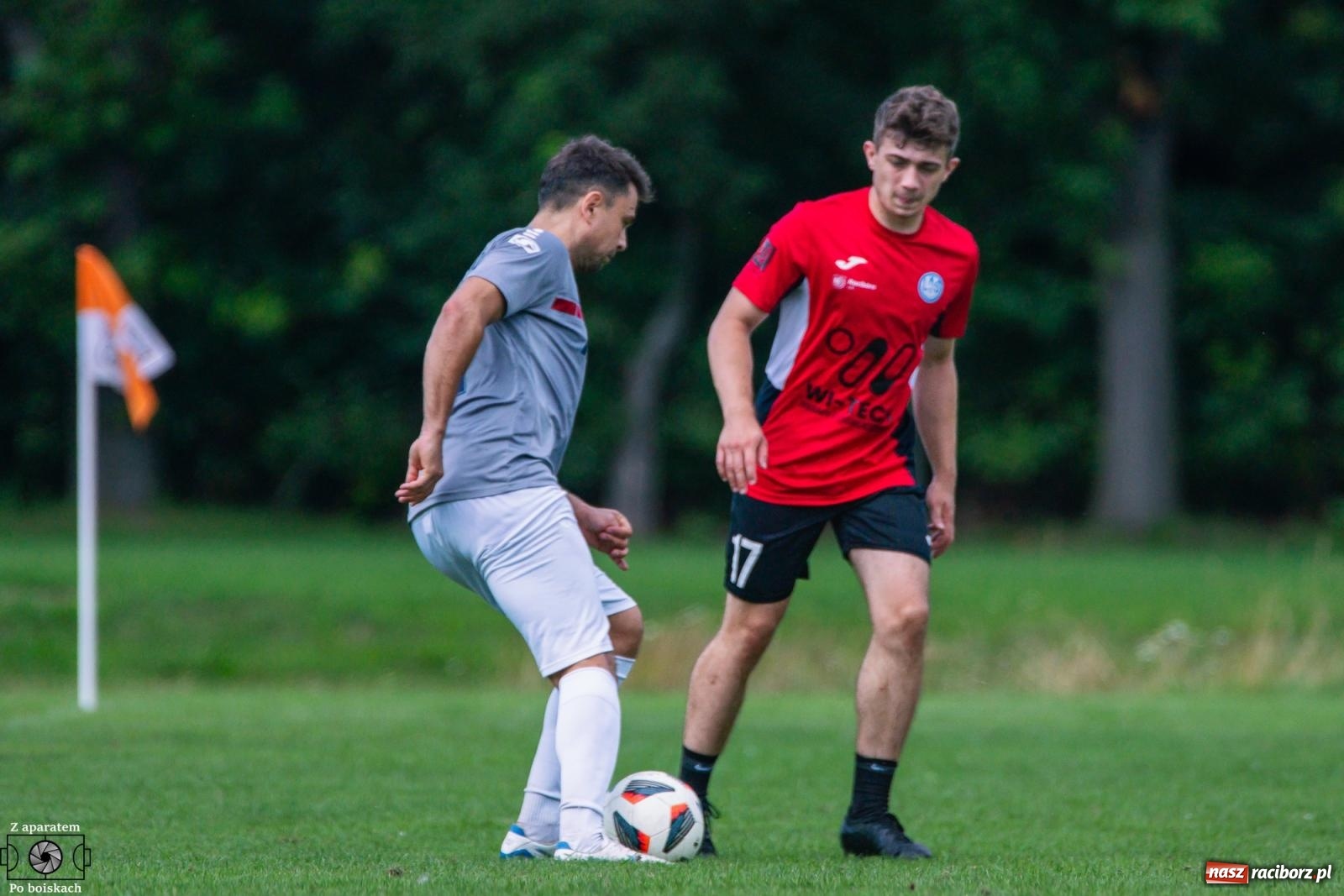 Zdjęcie w galerii na portalu naszraciborz.pl: Wyrównany sparing przy Łąkowej. Pawłów minimalnie lepszy [FOTO] wiadomości z regionu