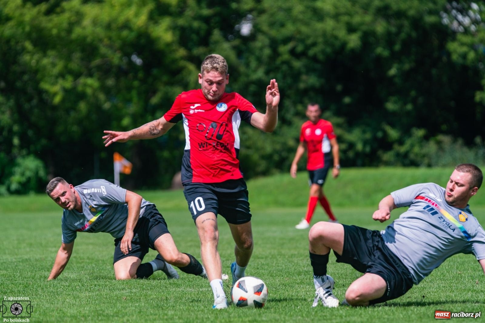 Zdjęcie w galerii na portalu naszraciborz.pl: Wyrównany sparing przy Łąkowej. Pawłów minimalnie lepszy [FOTO] wiadomości z regionu