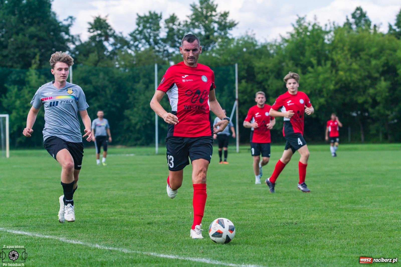 Zdjęcie w galerii na portalu naszraciborz.pl: Wyrównany sparing przy Łąkowej. Pawłów minimalnie lepszy [FOTO] wiadomości z regionu