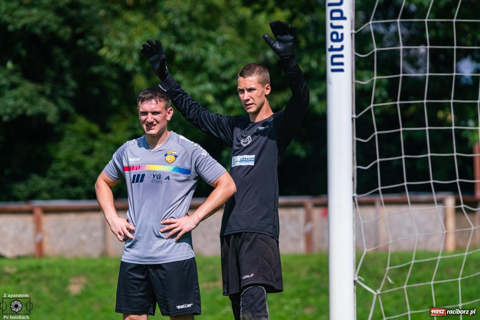 Zdjęcie w galerii na portalu naszraciborz.pl: Wyrównany sparing przy Łąkowej. Pawłów minimalnie lepszy [FOTO] wiadomości z regionu
