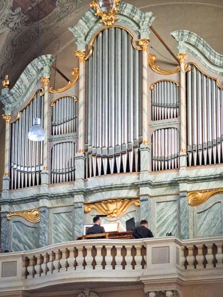 Zdjęcie w galerii na portalu naszraciborz.pl: Inauguracyjny koncert organowy w Krzanowicach otworzył jubileusz 760-lecia miasta wiadomości z regionu