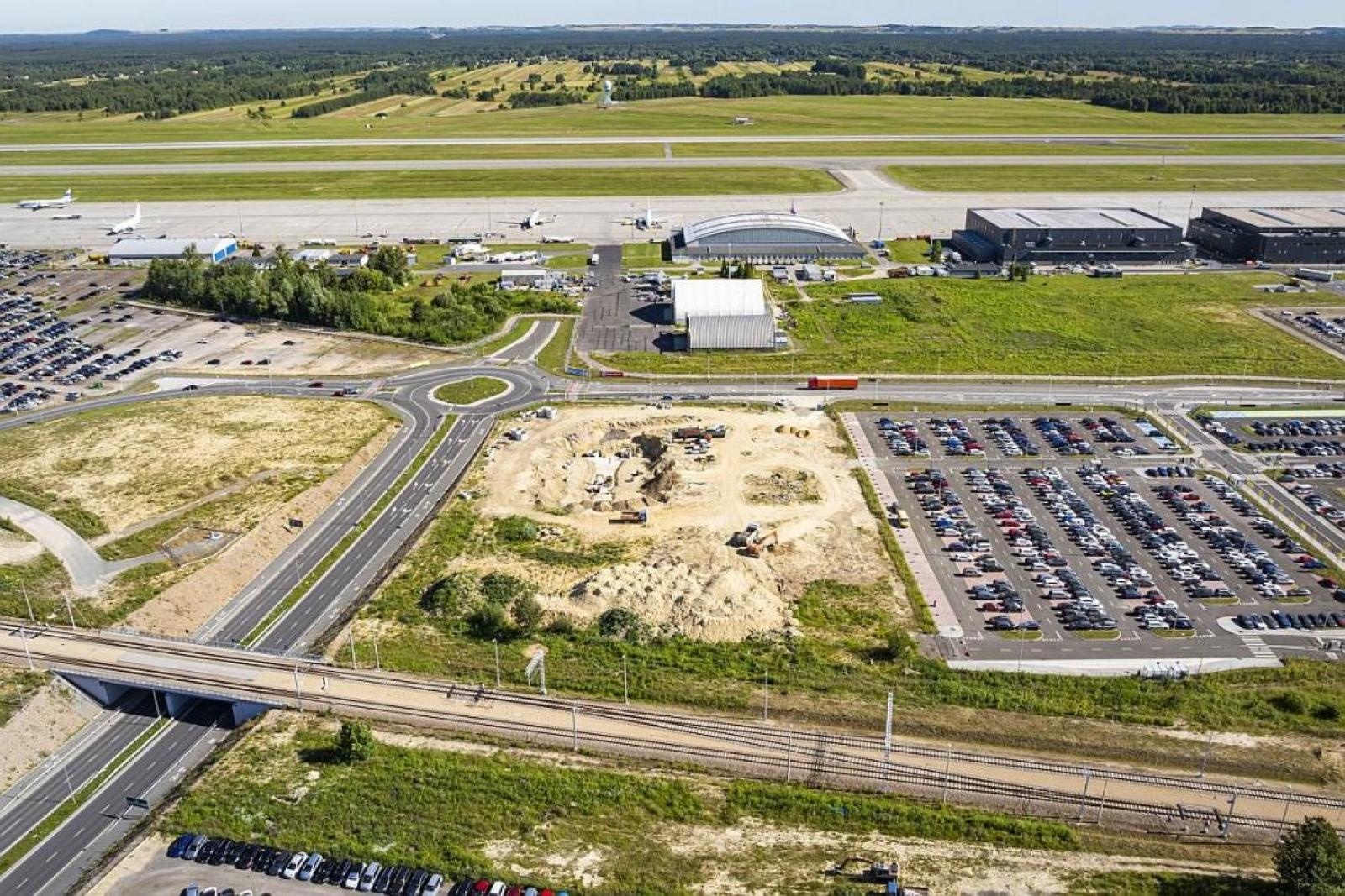 Zdjęcie w galerii na portalu naszraciborz.pl: Lotnisko w Pyrzowicach – rekordy i inwestycje wiadomości z regionu