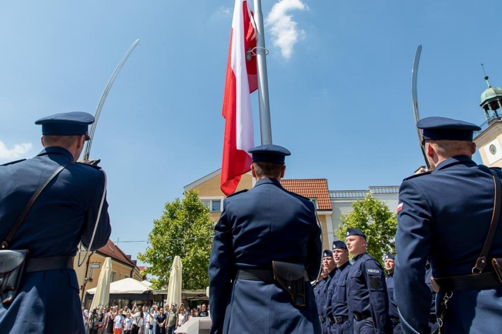 Zdjęcie w galerii na portalu naszraciborz.pl: W Rybniku odbyły się tegoroczne wojewódzkie obchody Święta Policji wiadomości z regionu