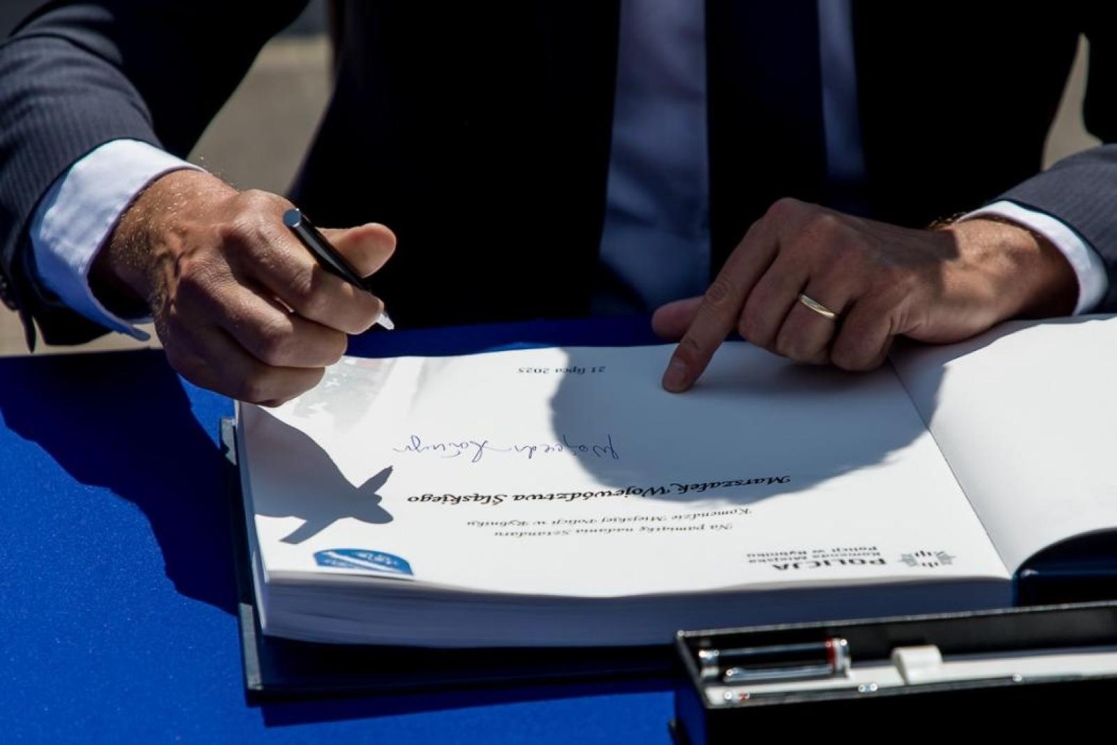 Zdjęcie w galerii na portalu naszraciborz.pl: W Rybniku odbyły się tegoroczne wojewódzkie obchody Święta Policji wiadomości z regionu