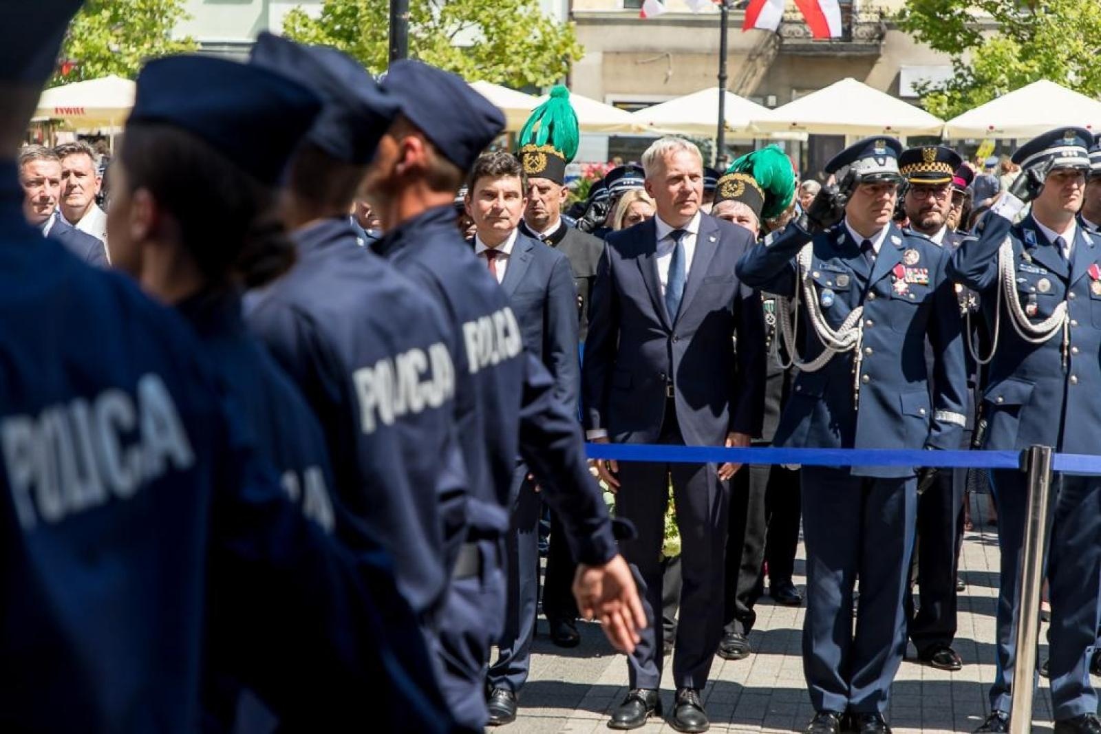 Zdjęcie w galerii na portalu naszraciborz.pl: W Rybniku odbyły się tegoroczne wojewódzkie obchody Święta Policji wiadomości z regionu