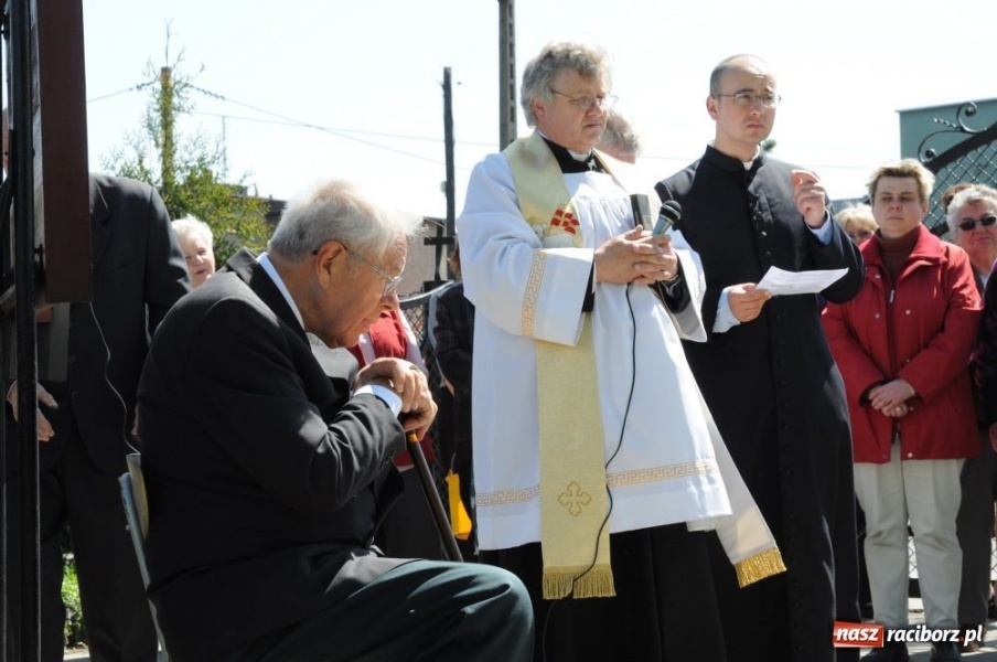 Zdjęcie w galerii na portalu naszraciborz.pl: Módl się i pracuj dla pokoju wiadomości z regionu