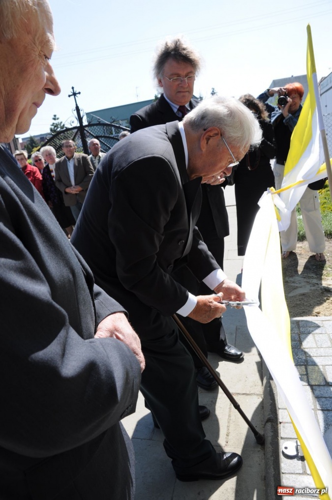 Zdjęcie w galerii na portalu naszraciborz.pl: Módl się i pracuj dla pokoju wiadomości z regionu