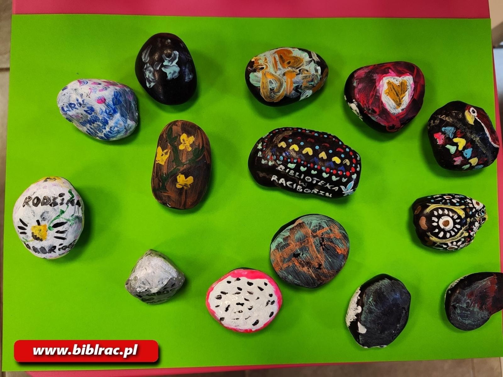 Zdjęcie w galerii na portalu naszraciborz.pl: Lato z biblioteką - w Brzeziu jak w magicznym Encanto wiadomości z regionu