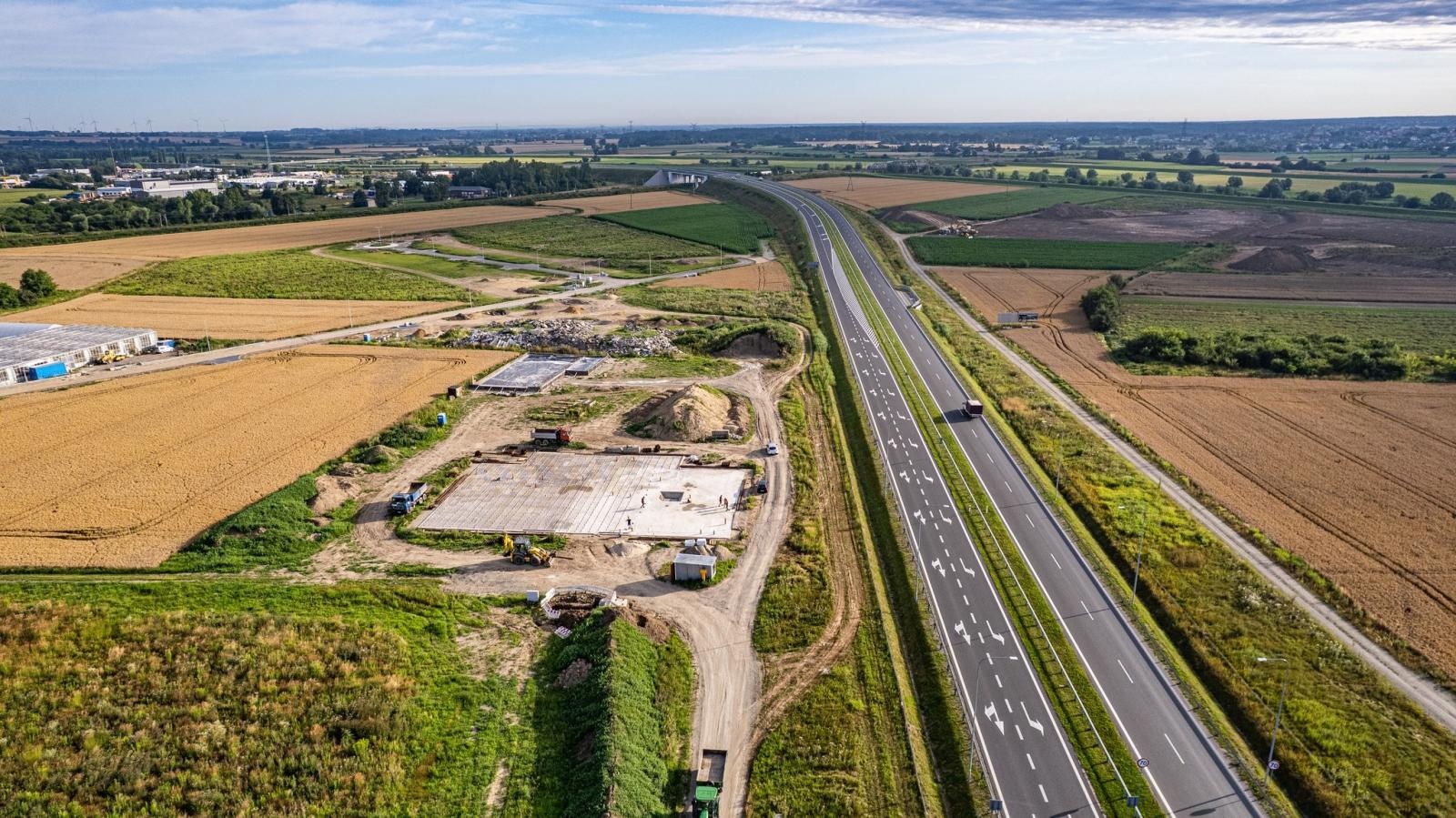 Zdjęcie w galerii na portalu naszraciborz.pl: Słodka inwestycja w Raciborzu. Mieszko buduje nowoczesny zakład produkcyjny przy ul. Cieszyńskiej wiadomości z regionu