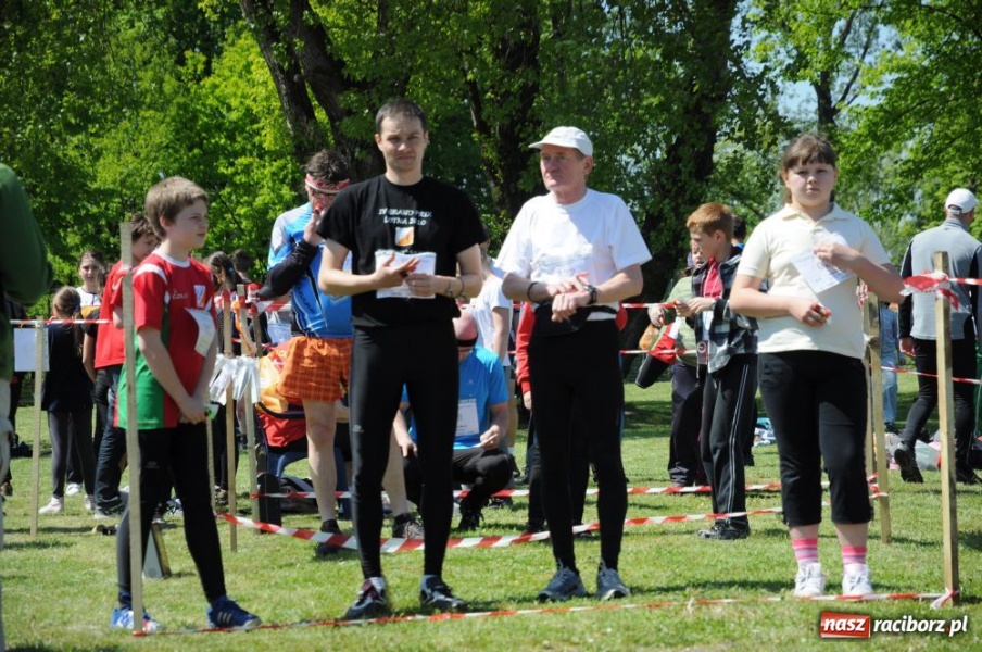 Zdjęcie w galerii na portalu naszraciborz.pl: Cała Polska biega z mapą wiadomości z regionu