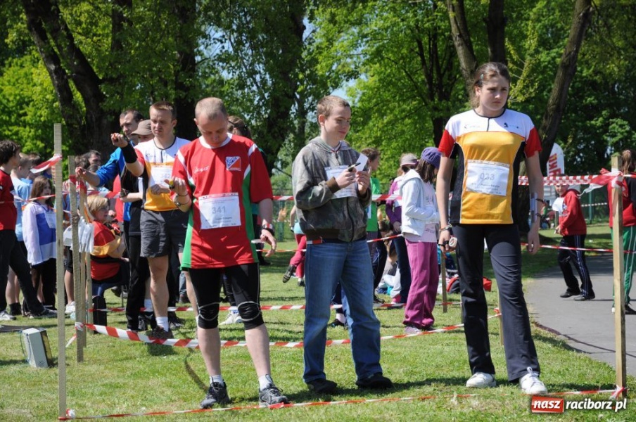 Zdjęcie w galerii na portalu naszraciborz.pl: Cała Polska biega z mapą wiadomości z regionu